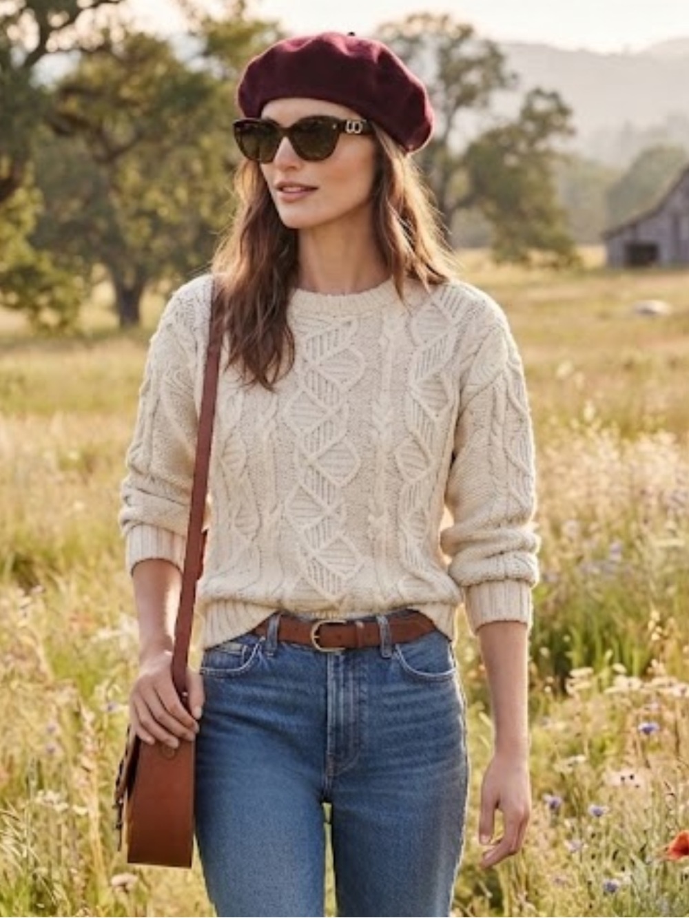 Vintage Women’s Eddie Bauer cable knit sweater made in Hong Kong